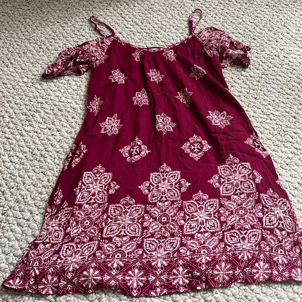 Mossimo cold shoulder dress